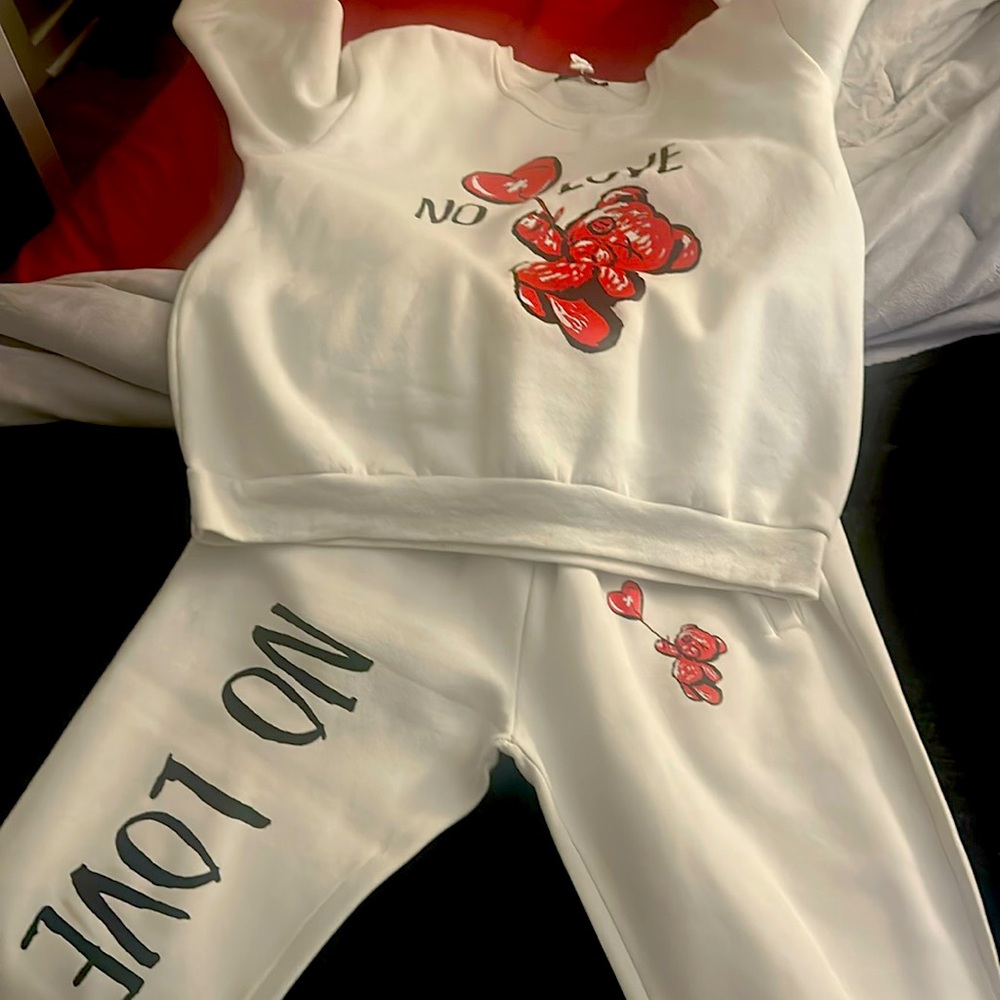 Sweatsuit
